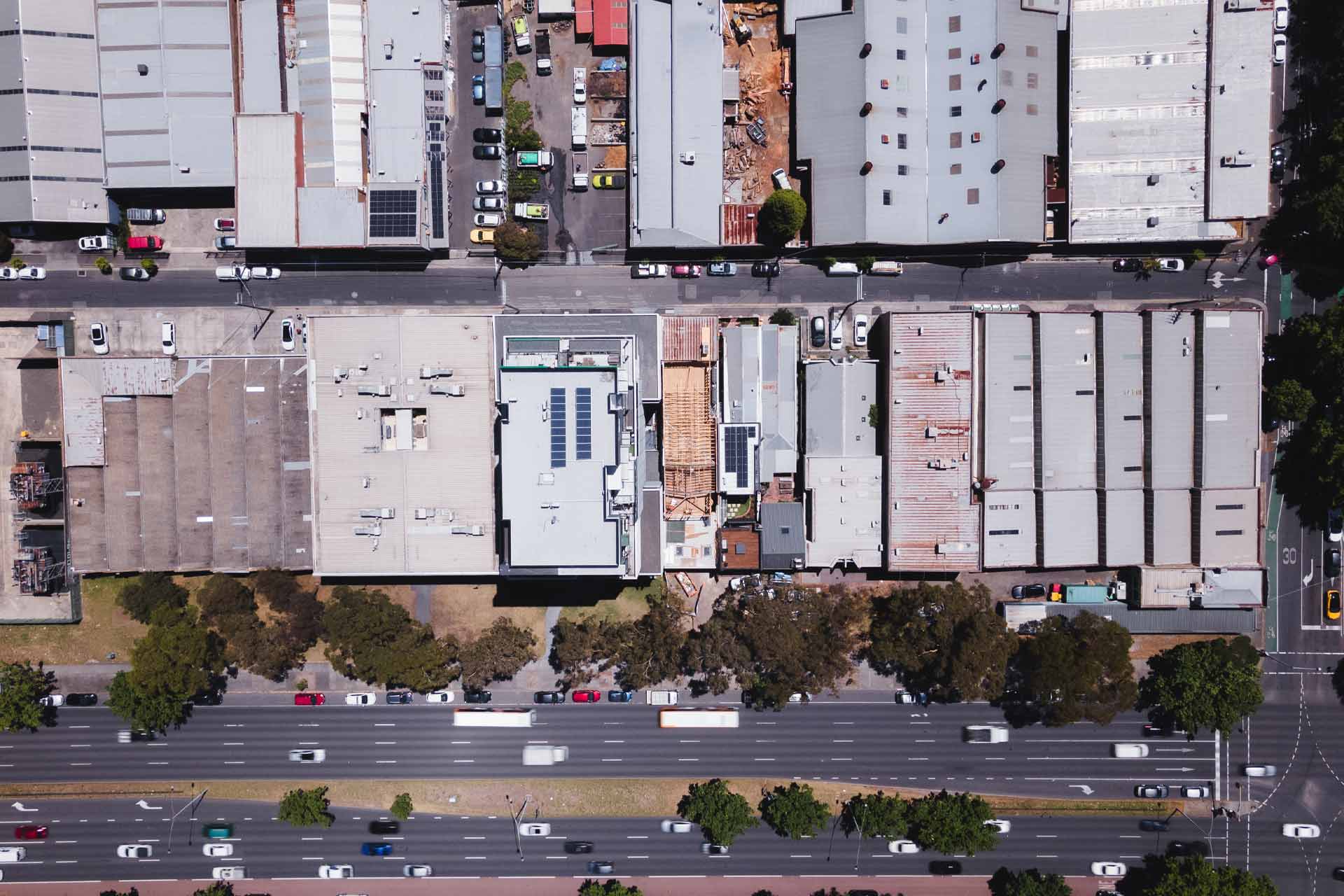 Retail’s STAARK shift from Online to Brick-and-Mortar in 2026